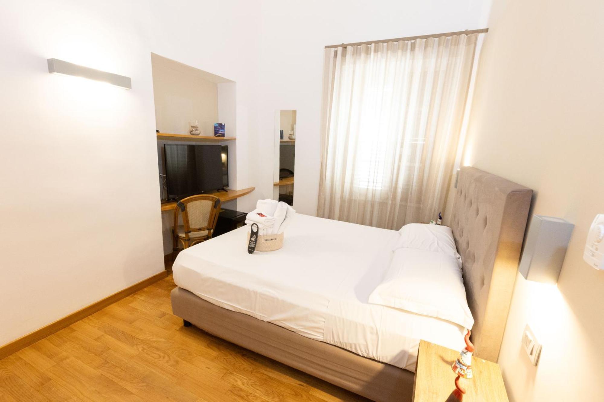 Lungomare Suite & Spa Naples Luaran gambar