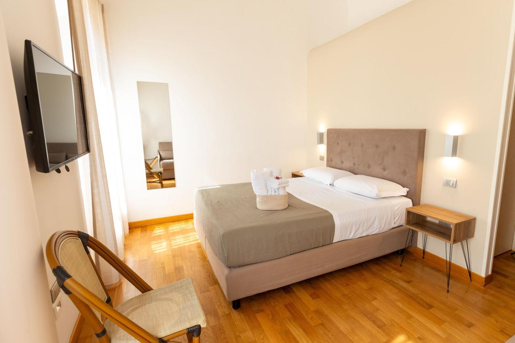 Lungomare Suite & Spa Naples Luaran gambar