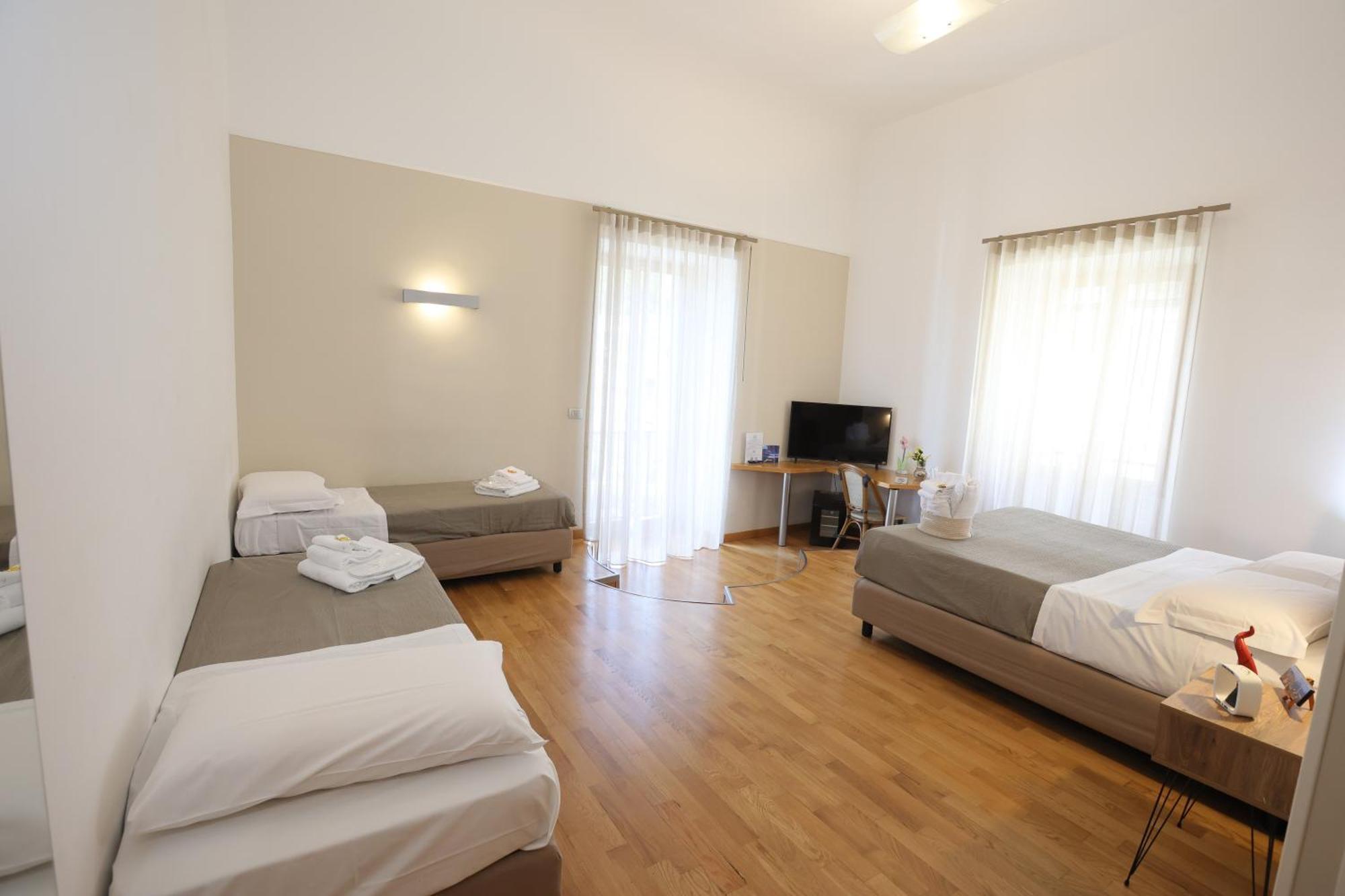 Lungomare Suite & Spa Naples Luaran gambar
