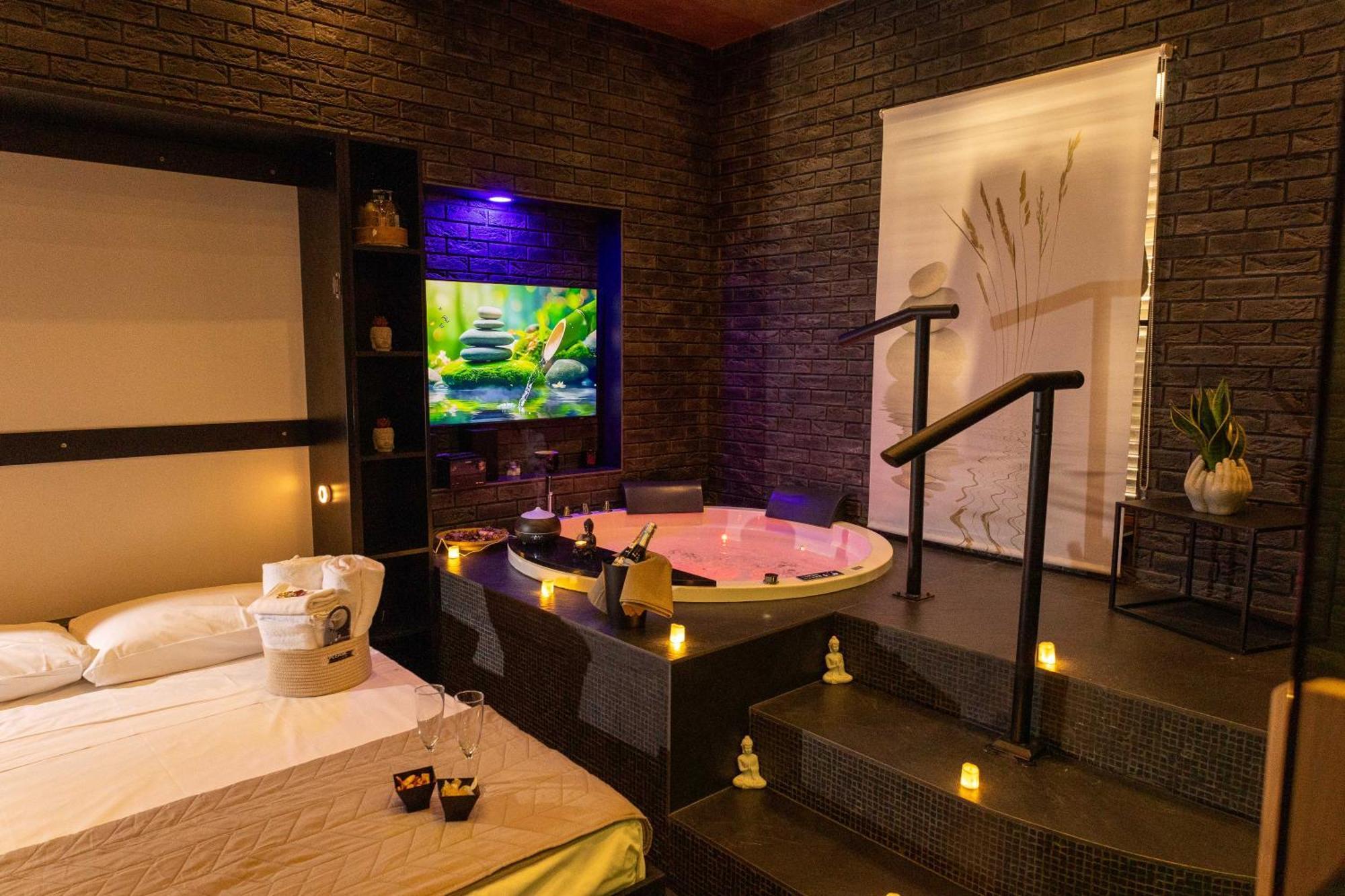 Lungomare Suite & Spa Naples Luaran gambar