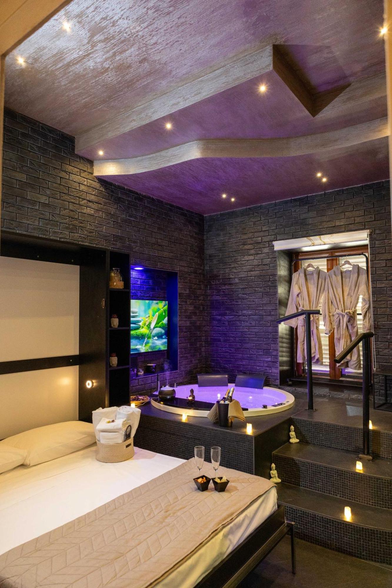 Lungomare Suite & Spa Naples Luaran gambar
